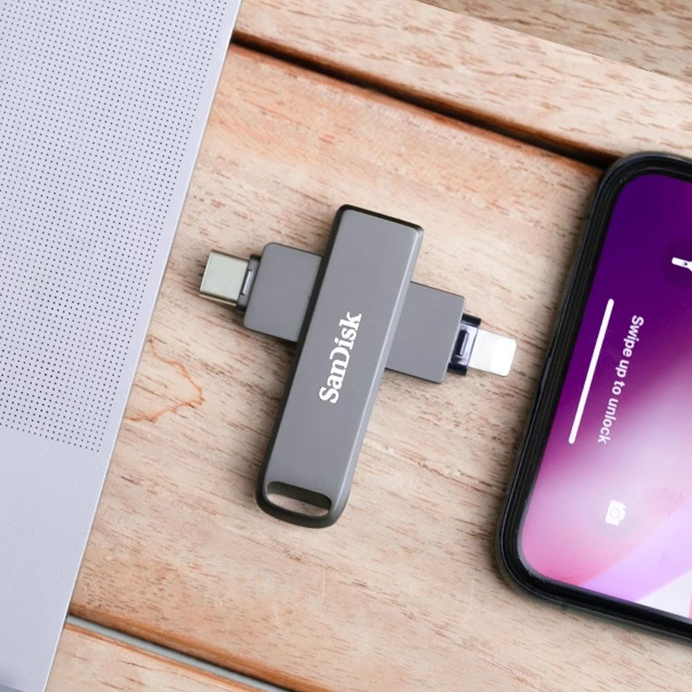 SanDisk 128GB Lightning -USB Type-C
